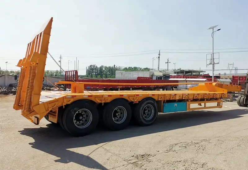 3 axle lowbed trailer-2